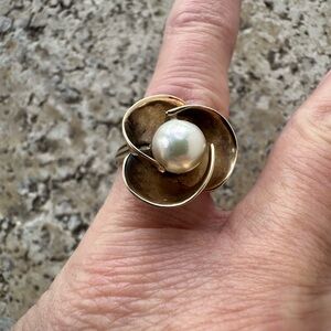 Vintage 10k Gold Flower Pearl Ring